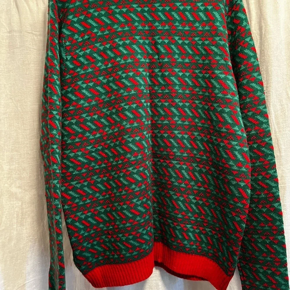 Blizzard Bay ugly Christmas sweater. Size xl. Muscle man. - Picture 4 of 9